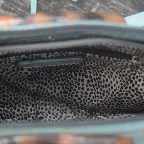 Scale Teal & Tortoise Handbag - Picture 5 of 5